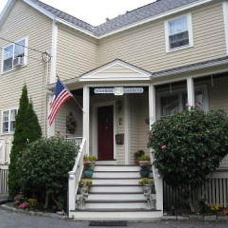 Harbor Gardens Inn Marblehead Exterior photo