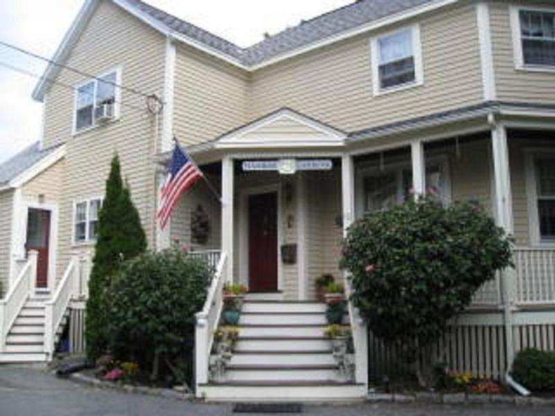 Harbor Gardens Inn Marblehead Exterior photo