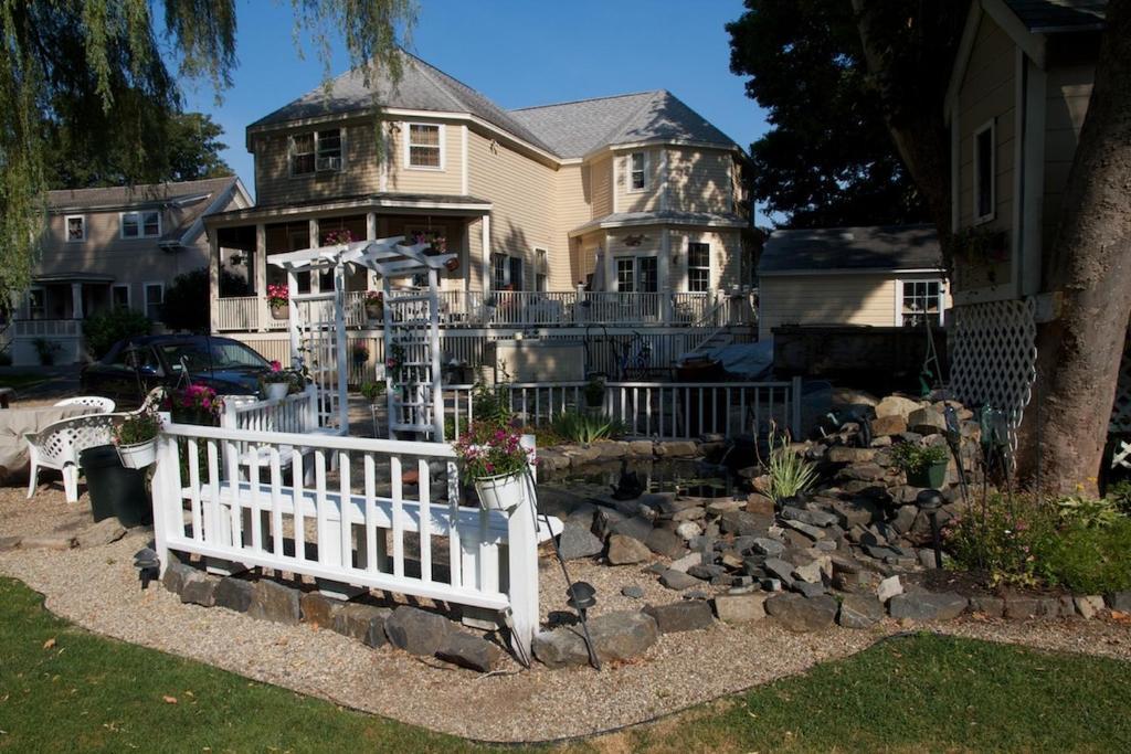 Harbor Gardens Inn Marblehead Exterior photo